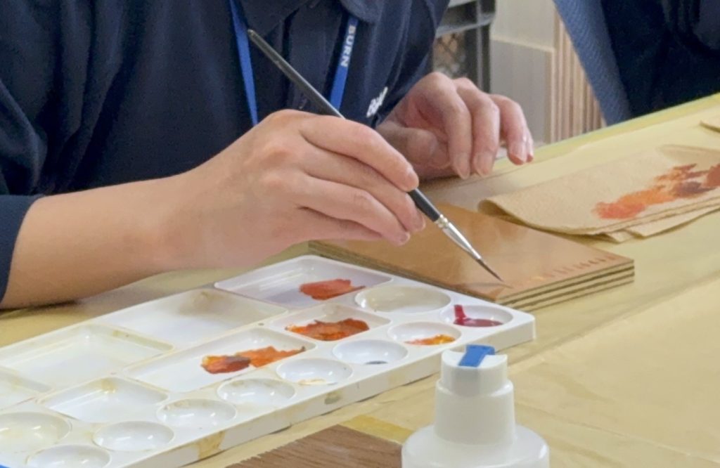 フローリング補修のための調色