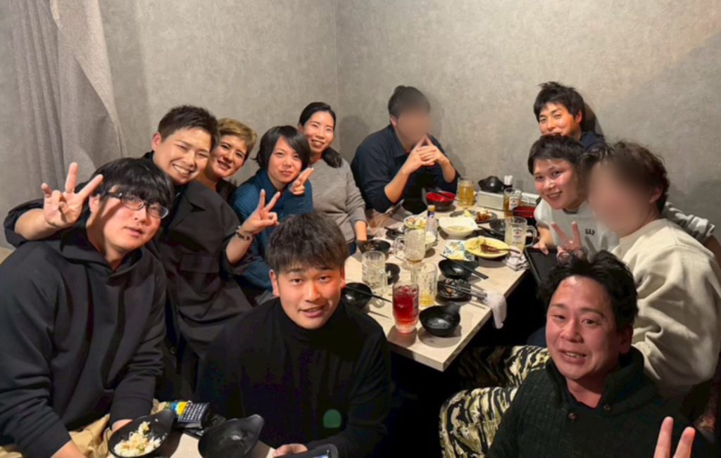 忘年会で盛り上がるBR京都の皆さん