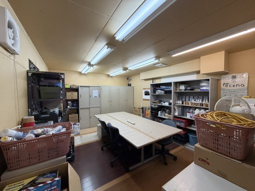 バーンリペア大阪_作業スペース