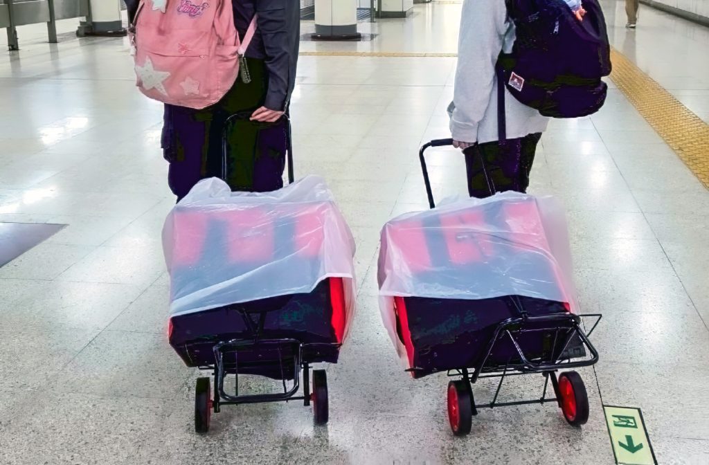 キャンディルデザイン　リペアスタッフ　電車移動