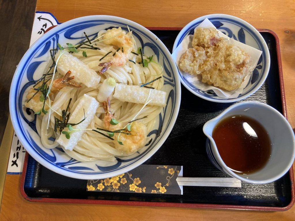 空太郎「海老と揚げ餅ぶっかけ」