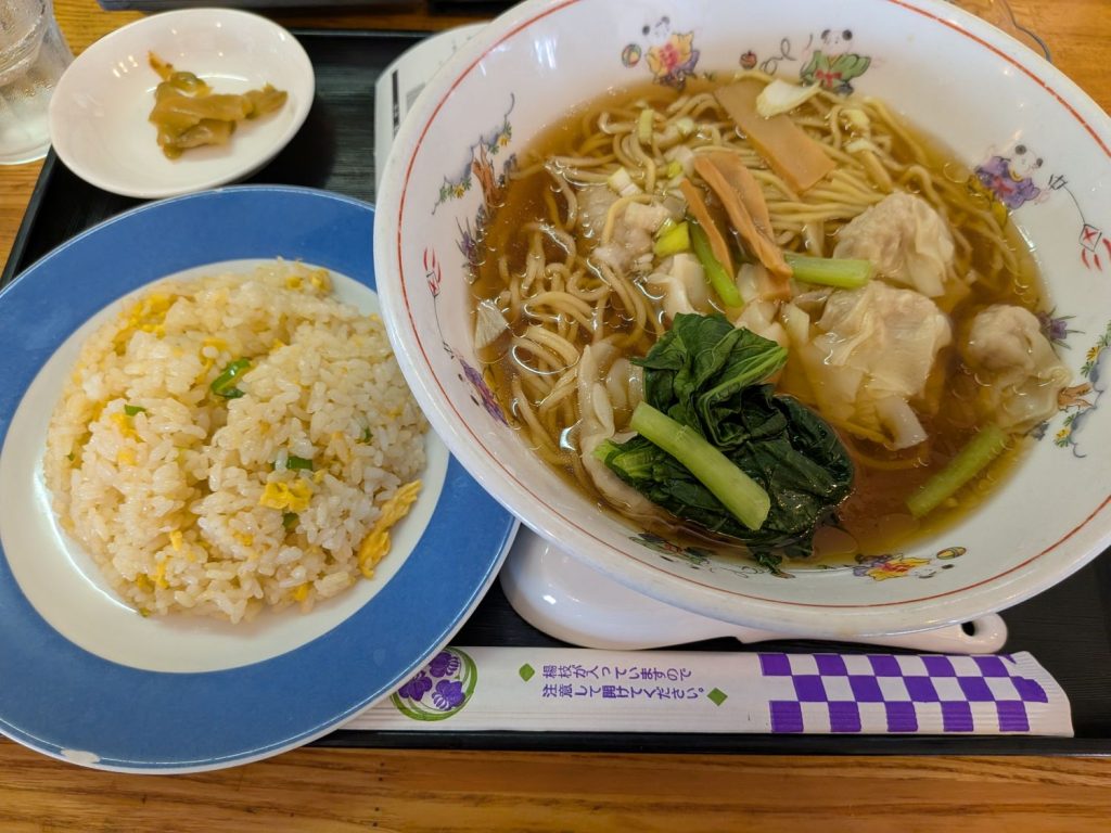 四川料理 江湖 ワンタンメン